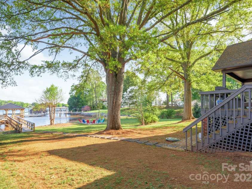 235 Commodore Loop, Mooresville, NC 28117.  MLS# CAR4245507, YatesRealty ID 7895. 