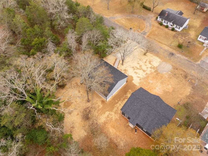 113-C Brookwood Street, Chester, SC 29706.  MLS# CAR4325762, YatesRealty ID 7898. 