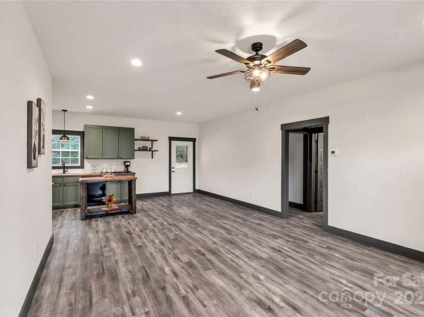 113-C Brookwood Street, Chester, SC 29706.  MLS# CAR4325762, YatesRealty ID 7898. 