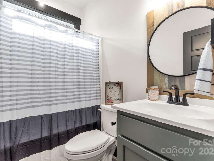 113-C Brookwood Street, Chester, SC 29706.  MLS# CAR4325762, YatesRealty ID 7898. 