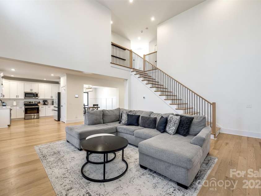 2143 Country Club Road, Lincolnton, NC 28092.  MLS# CAR4221659, YatesRealty ID 7899. 