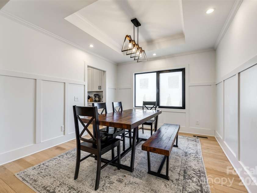 2143 Country Club Road, Lincolnton, NC 28092.  MLS# CAR4221659, YatesRealty ID 7899. 