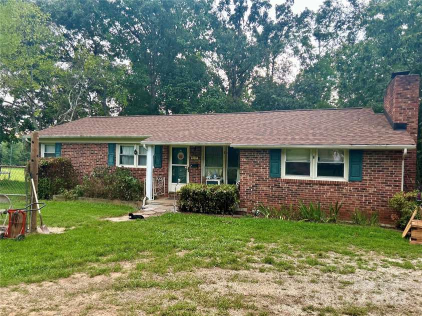 2740 Irene Bridge Highway, Hickory Grove, SC 29717.  MLS# CAR4294903, YatesRealty ID 79. 