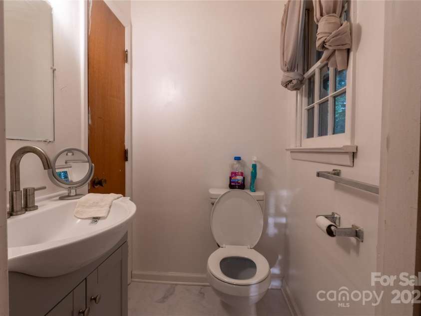 3581 Thompson Street, Newton, NC 28658.  MLS# CAR4219105, YatesRealty ID 790. Half bathroom