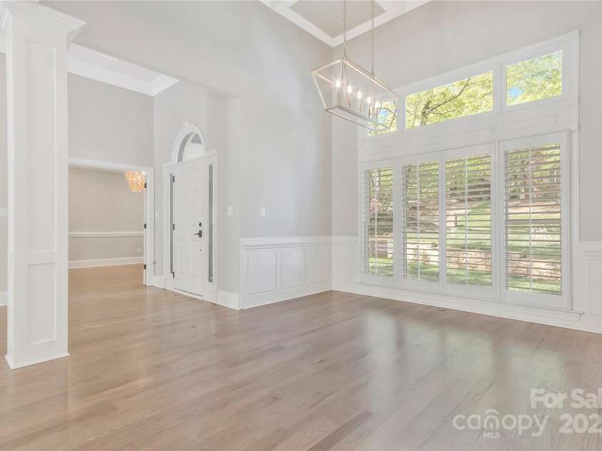 5538 Camelot Drive, Charlotte, NC 28270.  MLS# CAR4248094, YatesRealty ID 7900. 