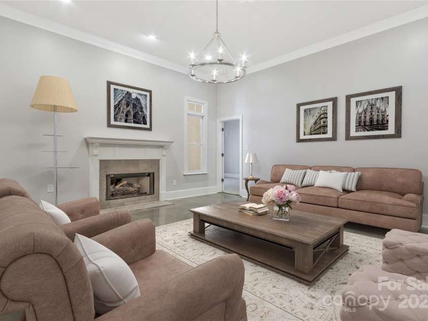 5538 Camelot Drive, Charlotte, NC 28270.  MLS# CAR4248094, YatesRealty ID 7900. Den (virtually staged)