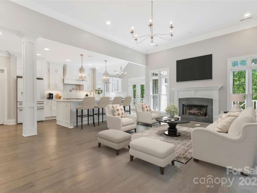 5538 Camelot Drive, Charlotte, NC 28270.  MLS# CAR4248094, YatesRealty ID 7900. Great room (virtually staged)