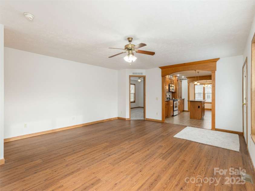 65 Philips Court, Fletcher, NC 28732.  MLS# CAR4331850, YatesRealty ID 7901. 