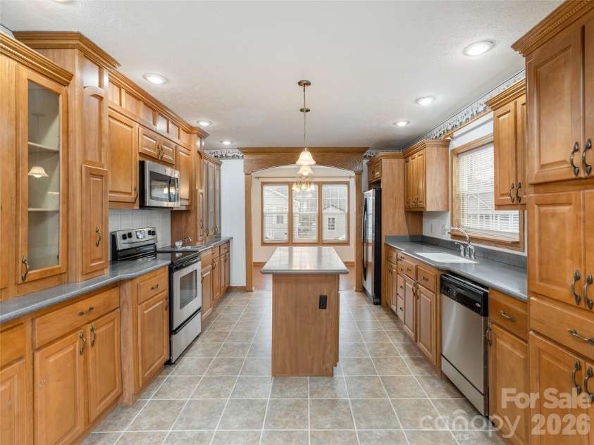 65 Philips Court, Fletcher, NC 28732.  MLS# CAR4331850, YatesRealty ID 7901. 