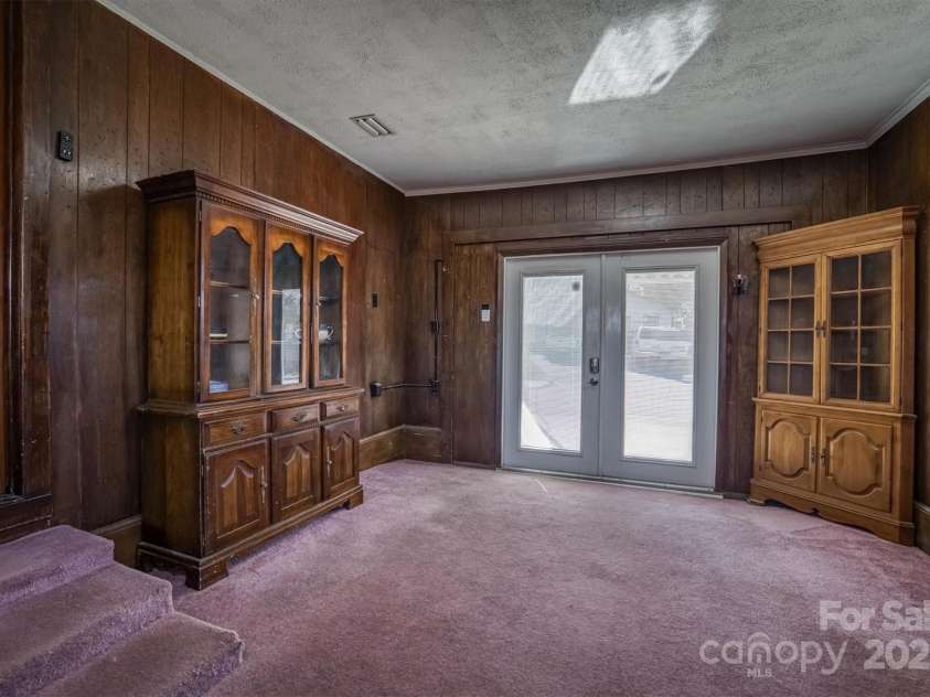 811 Kathy Drive, Connelly Springs, NC 28612.  MLS# CAR4211422, YatesRealty ID 7901. 