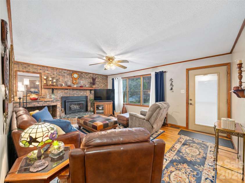 1280 Hamburg Road, Bakersville, NC 28705.  MLS# CAR4336829, YatesRealty ID 7902. 