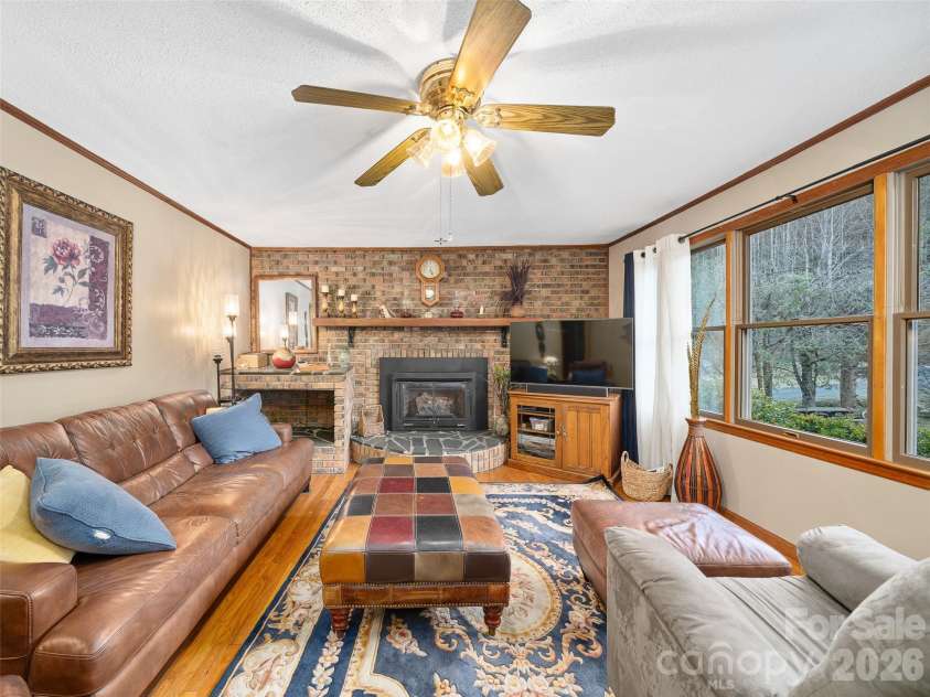 1280 Hamburg Road, Bakersville, NC 28705.  MLS# CAR4336829, YatesRealty ID 7902. 
