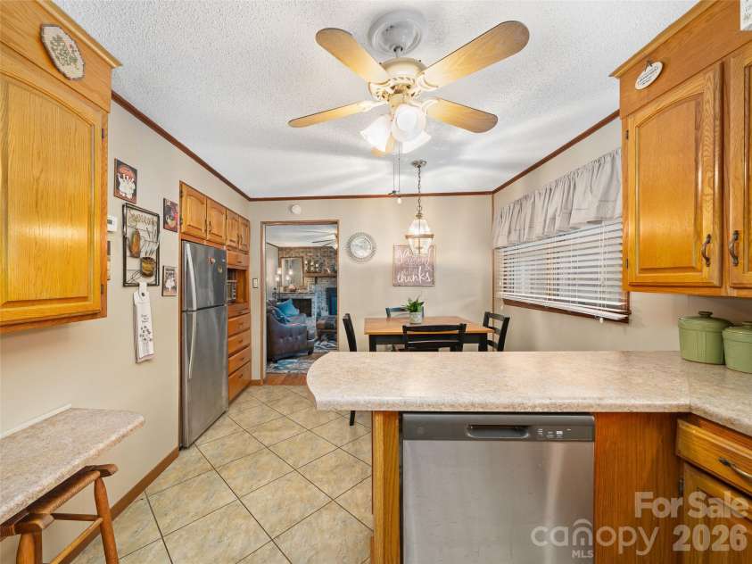1280 Hamburg Road, Bakersville, NC 28705.  MLS# CAR4336829, YatesRealty ID 7902. 