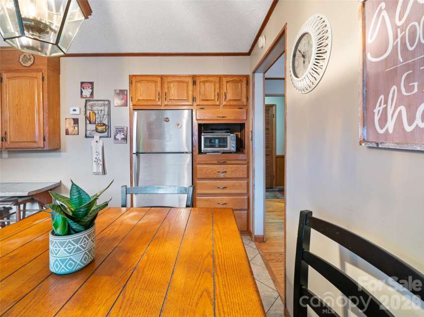 1280 Hamburg Road, Bakersville, NC 28705.  MLS# CAR4336829, YatesRealty ID 7902. 