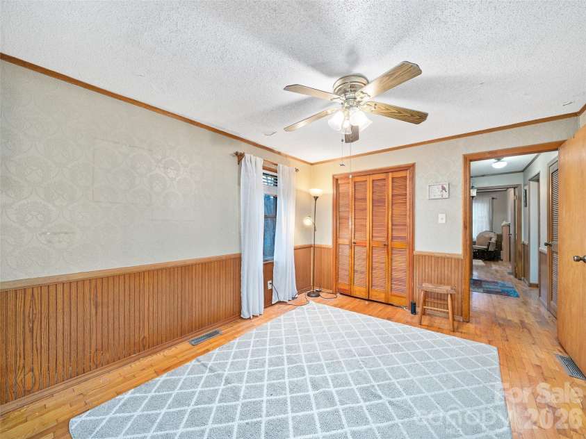 1280 Hamburg Road, Bakersville, NC 28705.  MLS# CAR4336829, YatesRealty ID 7902. 