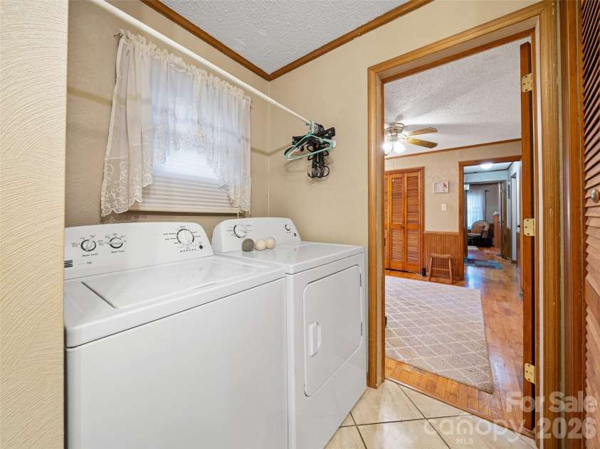 1280 Hamburg Road, Bakersville, NC 28705.  MLS# CAR4336829, YatesRealty ID 7902. 