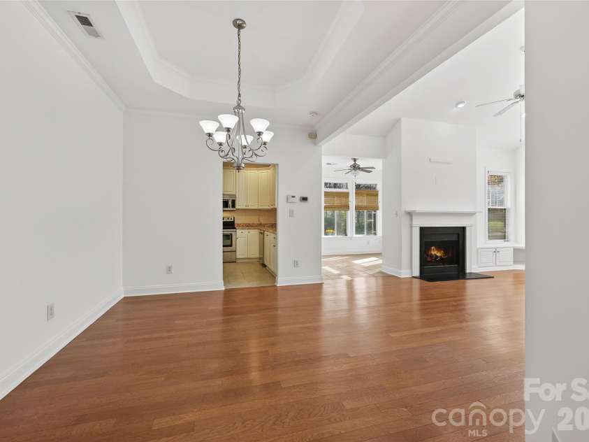 2803 Bellasera Way, Matthews, NC 28105.  MLS# CAR4363385, YatesRealty ID 7903. 