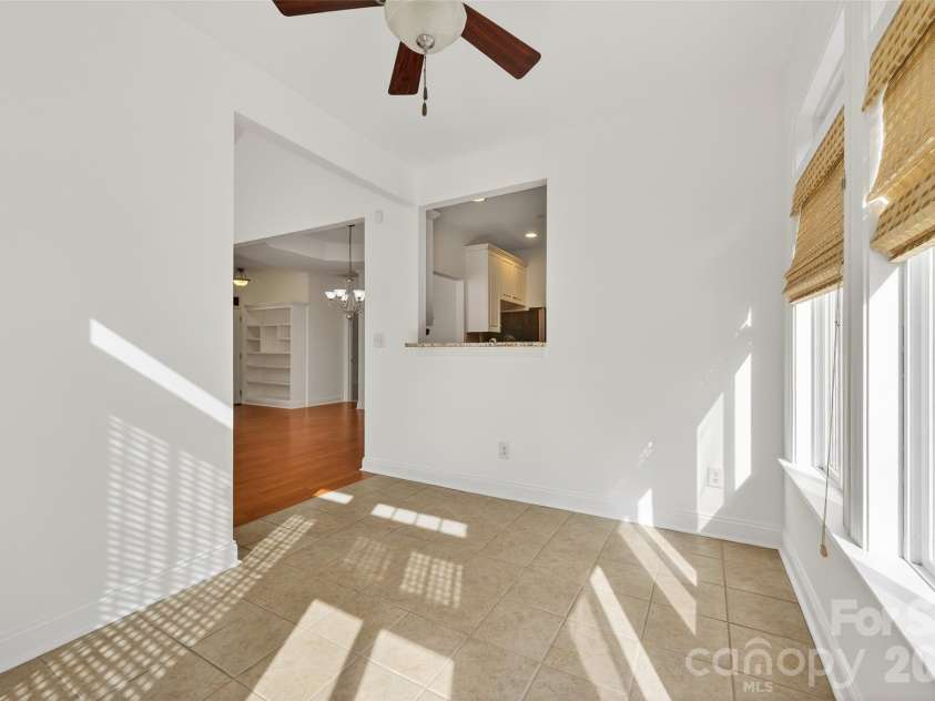 2803 Bellasera Way, Matthews, NC 28105.  MLS# CAR4363385, YatesRealty ID 7903. 