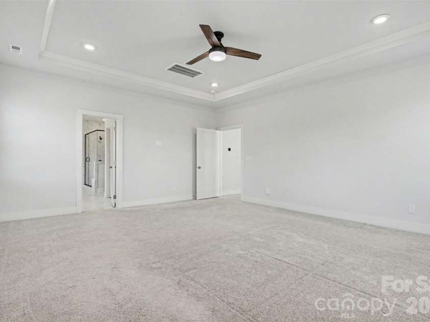 4266 Tournette Drive, Fort Mill, SC 29707.  MLS# CAR4338531, YatesRealty ID 7903. Primary Bedroom