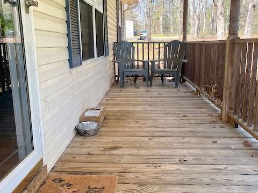 122 John Adam Lane, Statesville, NC 28625.  MLS# CAR4362373, YatesRealty ID 7905. 