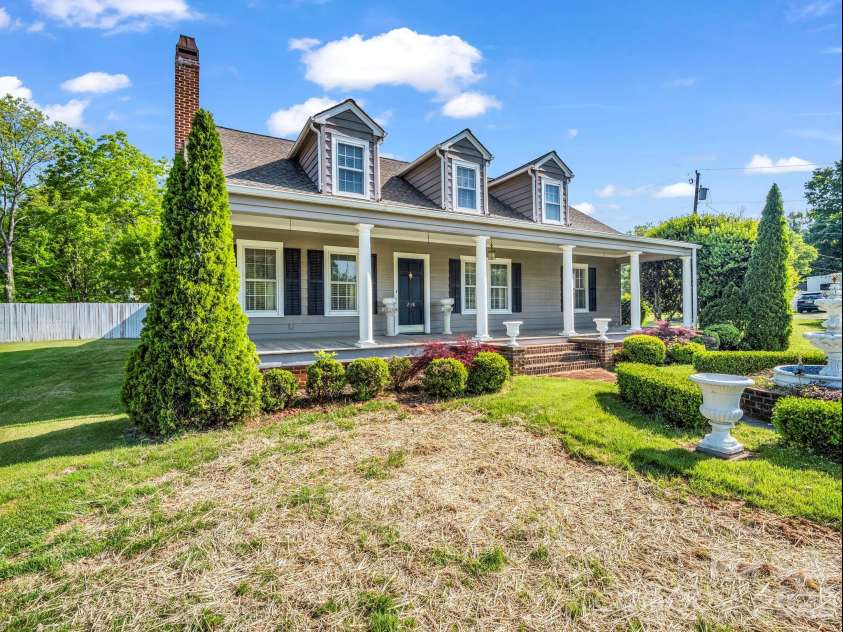 238 Mountain Street, Rutherfordton, NC 28139.  MLS# CAR4335968, YatesRealty ID 7906. 