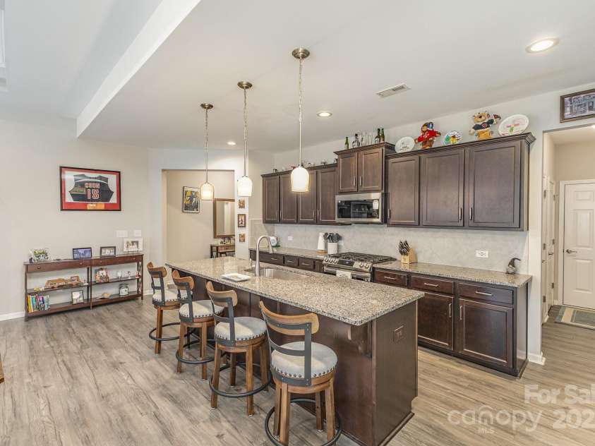 218 Canada Drive, Statesville, NC 28677.  MLS# CAR4239899, YatesRealty ID 7907. 