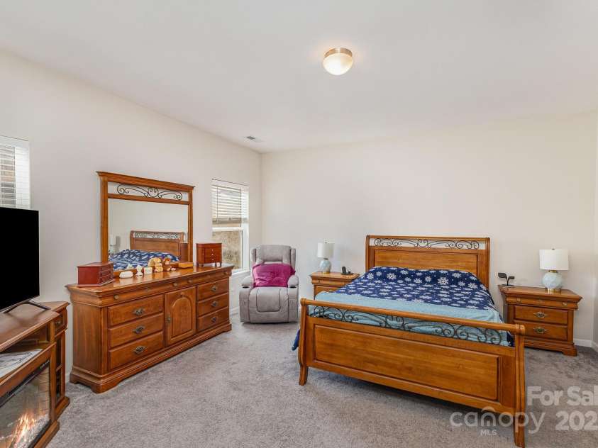 218 Canada Drive, Statesville, NC 28677.  MLS# CAR4239899, YatesRealty ID 7907. 