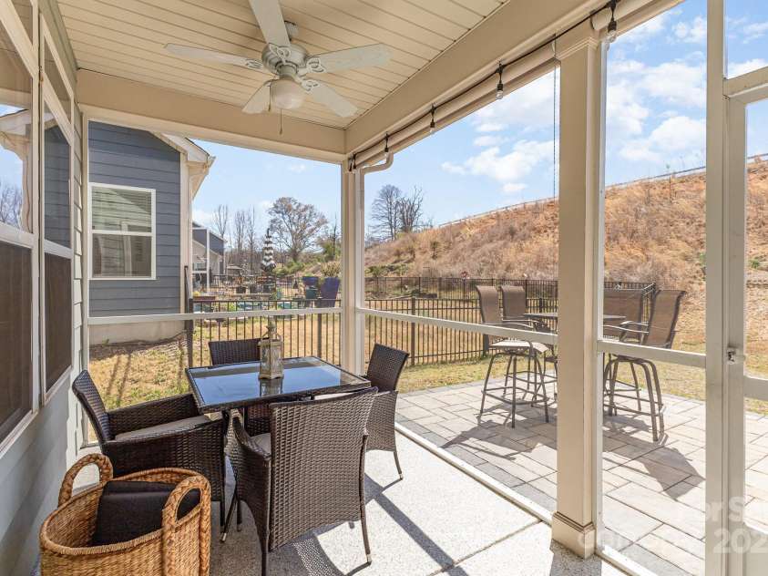 218 Canada Drive, Statesville, NC 28677.  MLS# CAR4239899, YatesRealty ID 7907. 