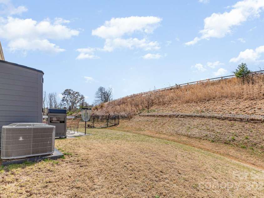 218 Canada Drive, Statesville, NC 28677.  MLS# CAR4239899, YatesRealty ID 7907. 