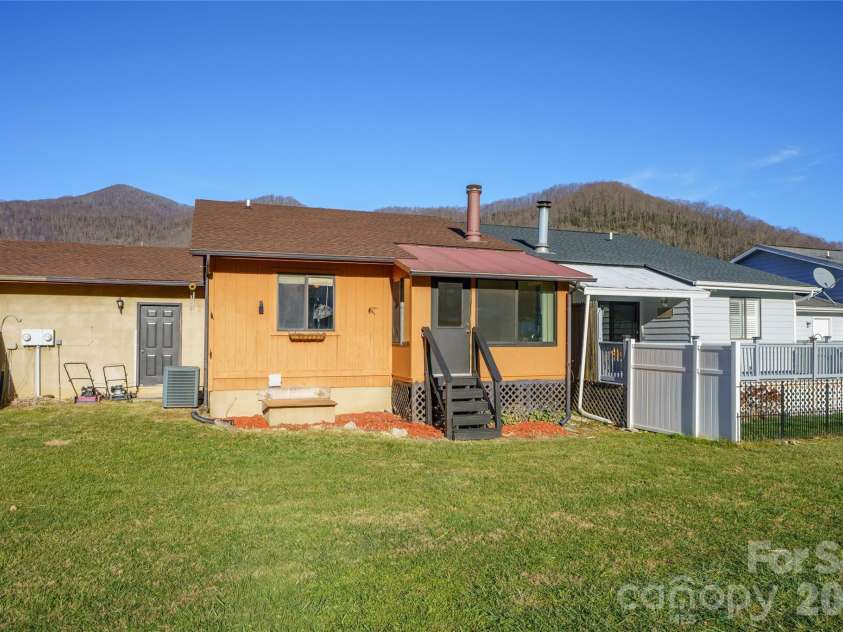 94 Market Street, Maggie Valley, NC 28751.  MLS# CAR4277066, YatesRealty ID 7907. Back Yard
