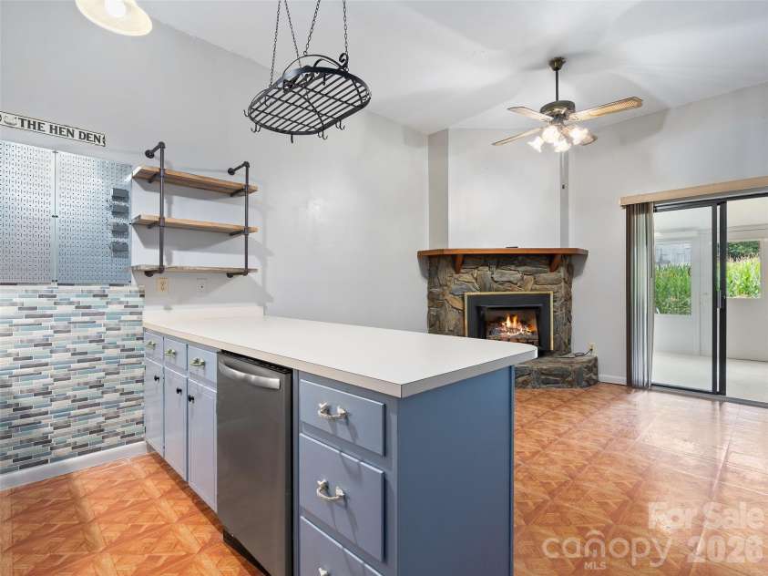 94 Market Street, Maggie Valley, NC 28751.  MLS# CAR4416831, YatesRealty ID 7907. 