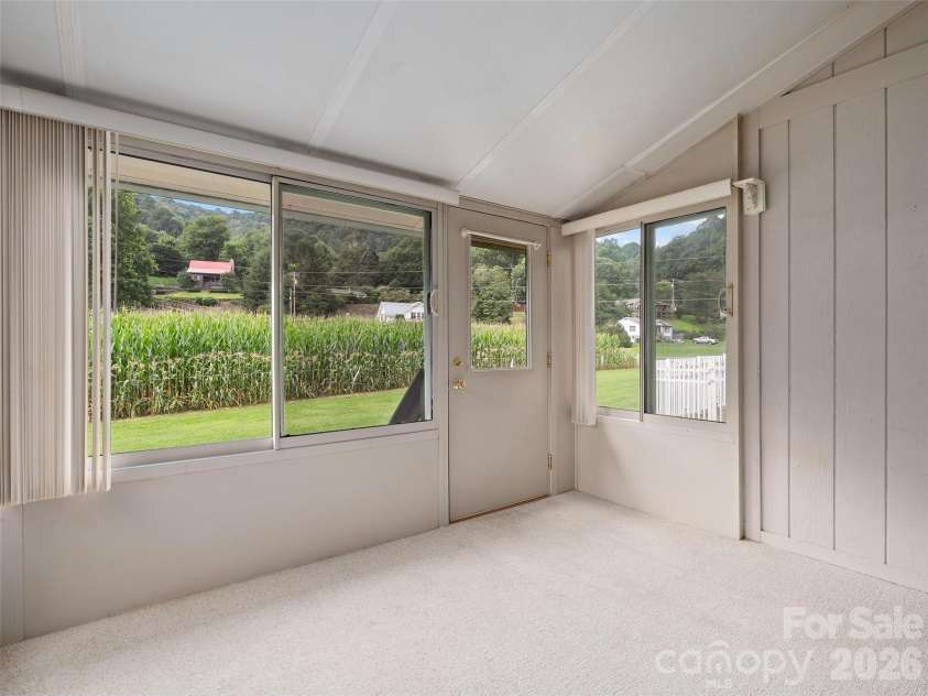 94 Market Street, Maggie Valley, NC 28751.  MLS# CAR4416831, YatesRealty ID 7907. 