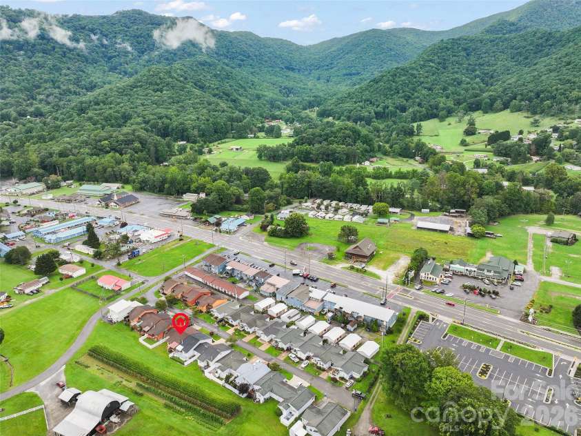 94 Market Street, Maggie Valley, NC 28751.  MLS# CAR4416831, YatesRealty ID 7907. 