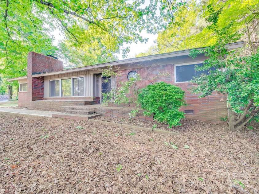 1881 Sharonwood Lane, Rock Hill, SC 29732.  MLS# CAR4241290, YatesRealty ID 7908. 