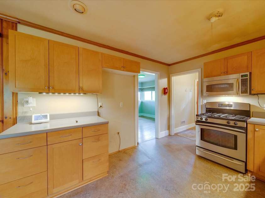 1881 Sharonwood Lane, Rock Hill, SC 29732.  MLS# CAR4241290, YatesRealty ID 7908. 