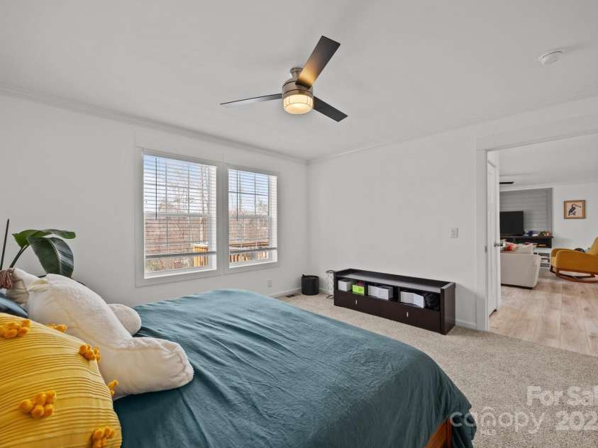 15 Luther Woods Drive, Candler, NC 28715.  MLS# CAR4225805, YatesRealty ID 791. 