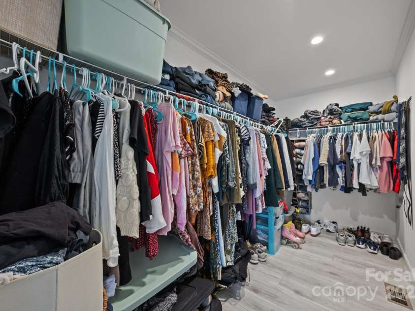 15 Luther Woods Drive, Candler, NC 28715.  MLS# CAR4225805, YatesRealty ID 791. 