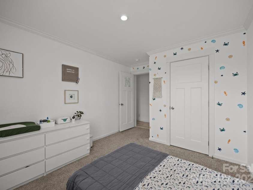 15 Luther Woods Drive, Candler, NC 28715.  MLS# CAR4225805, YatesRealty ID 791. 