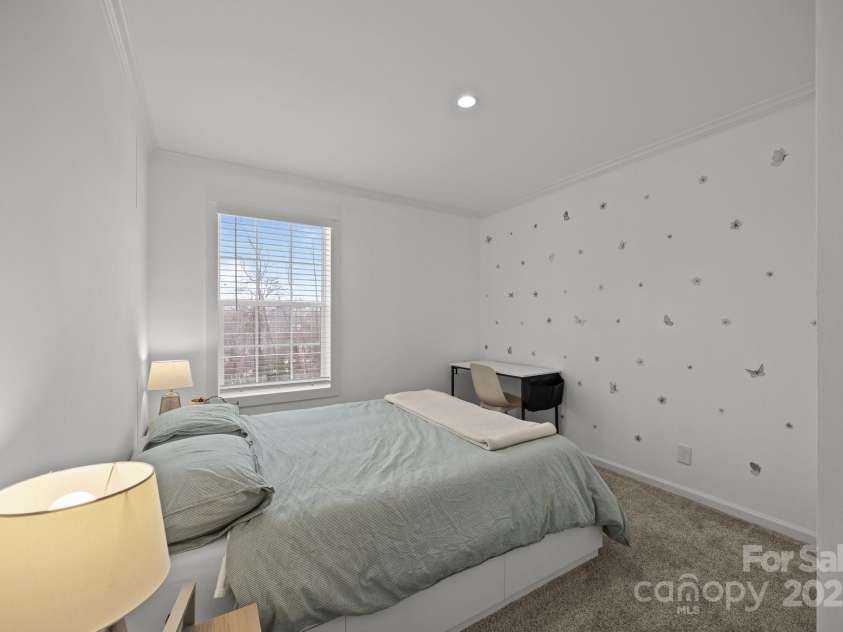 15 Luther Woods Drive, Candler, NC 28715.  MLS# CAR4225805, YatesRealty ID 791. 