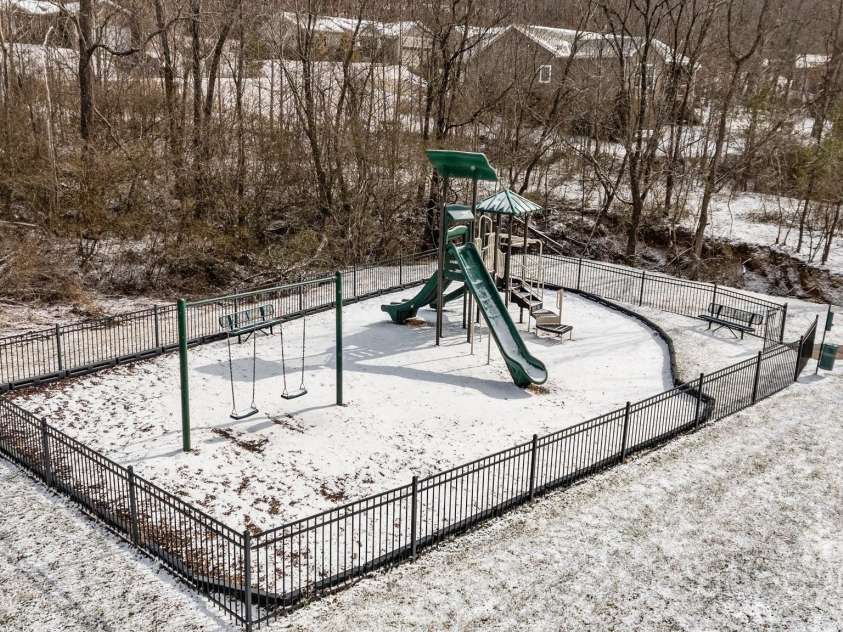 15 Luther Woods Drive, Candler, NC 28715.  MLS# CAR4225805, YatesRealty ID 791. 