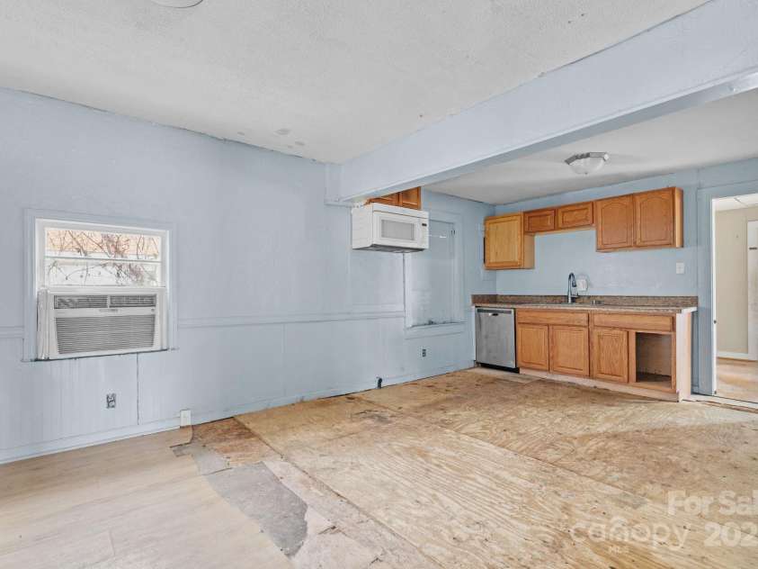 713 Deweese Avenue, Rockingham, NC 28379.  MLS# CAR4231521, YatesRealty ID 7910. 