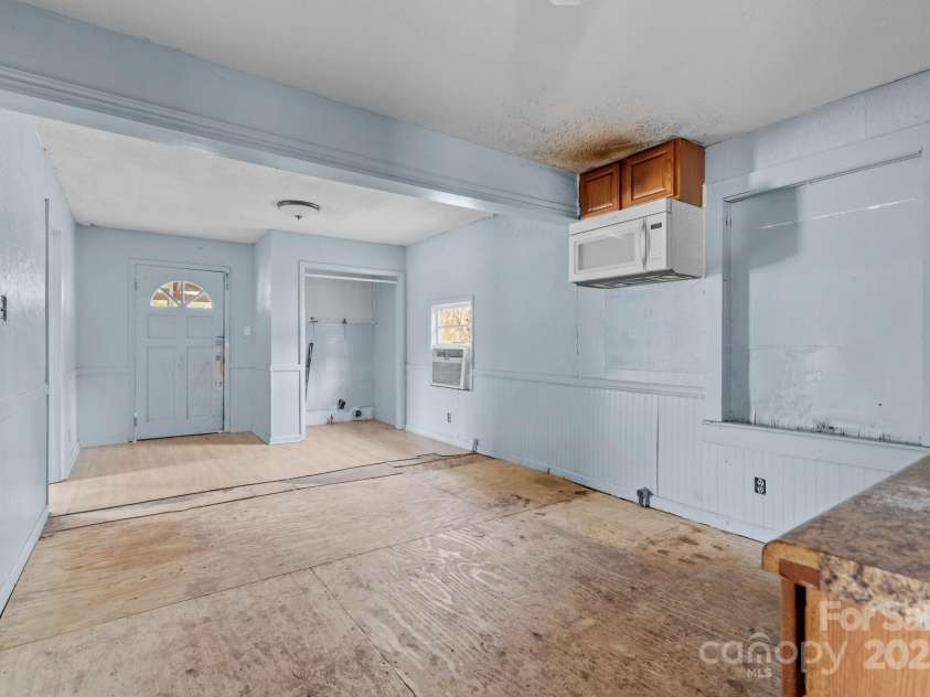 713 Deweese Avenue, Rockingham, NC 28379.  MLS# CAR4231521, YatesRealty ID 7910. 