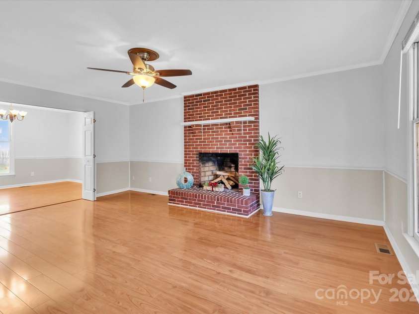 2216 Lowell Bethesda Road, Gastonia, NC 28056.  MLS# CAR4201240, YatesRealty ID 7911. 