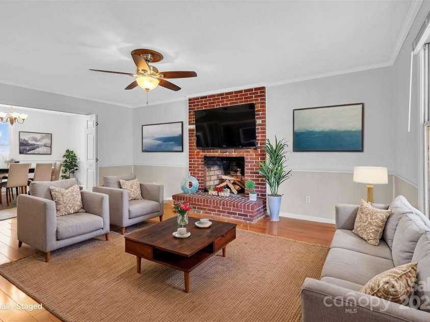 2216 Lowell Bethesda Road, Gastonia, NC 28056.  MLS# CAR4201240, YatesRealty ID 7911. 