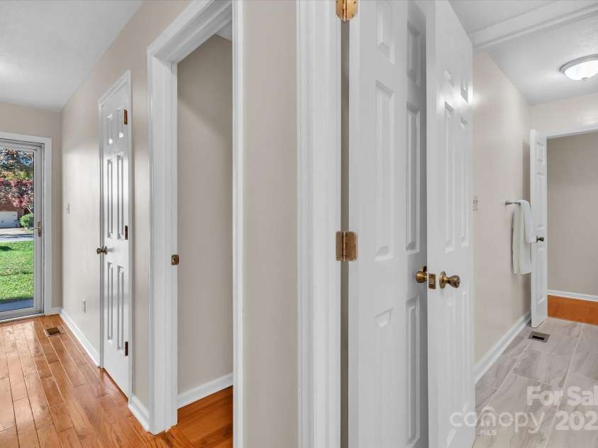 2216 Lowell Bethesda Road, Gastonia, NC 28056.  MLS# CAR4201240, YatesRealty ID 7911. 