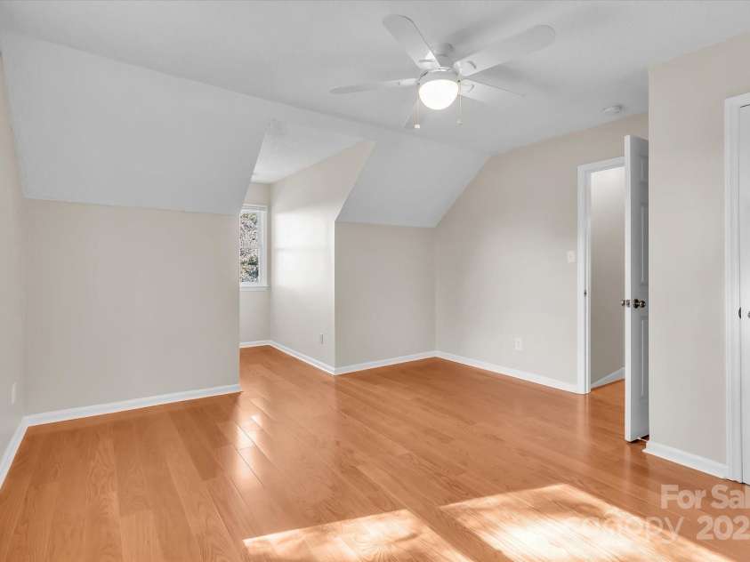 2216 Lowell Bethesda Road, Gastonia, NC 28056.  MLS# CAR4201240, YatesRealty ID 7911. 