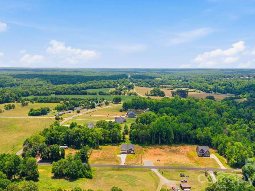 121 Juniper Road, Mooresville, NC 28115.  MLS# CAR4403335, YatesRealty ID 7912. Aerial