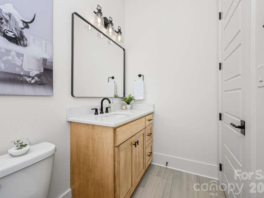 121 Juniper Road, Mooresville, NC 28115.  MLS# CAR4403335, YatesRealty ID 7912. Bathroom 3