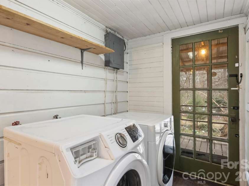 18613 Newsome Road, Oakboro, NC 28129.  MLS# CAR4344406, YatesRealty ID 7916. 