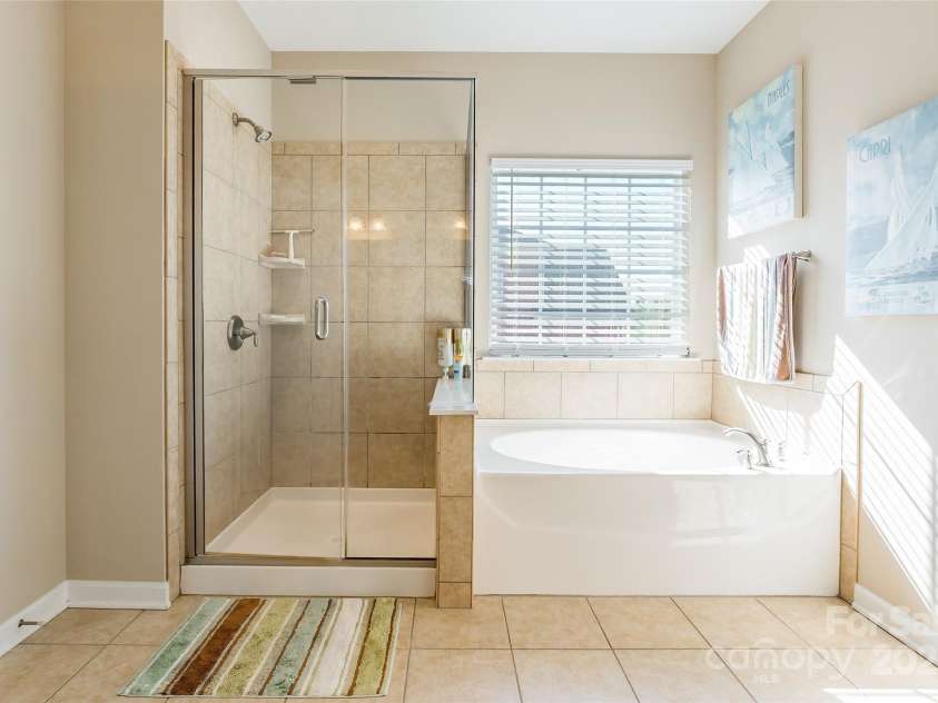 2610 Mchanna Point, Fort Mill, SC 29708.  MLS# CAR4242982, YatesRealty ID 7916. 